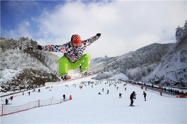 杭州大明山万松岭滑雪场
